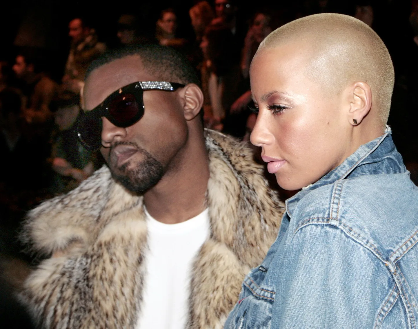 Kanye West ja modell Amber Rose tänavu jaanuaris moeüritusel Pariisis