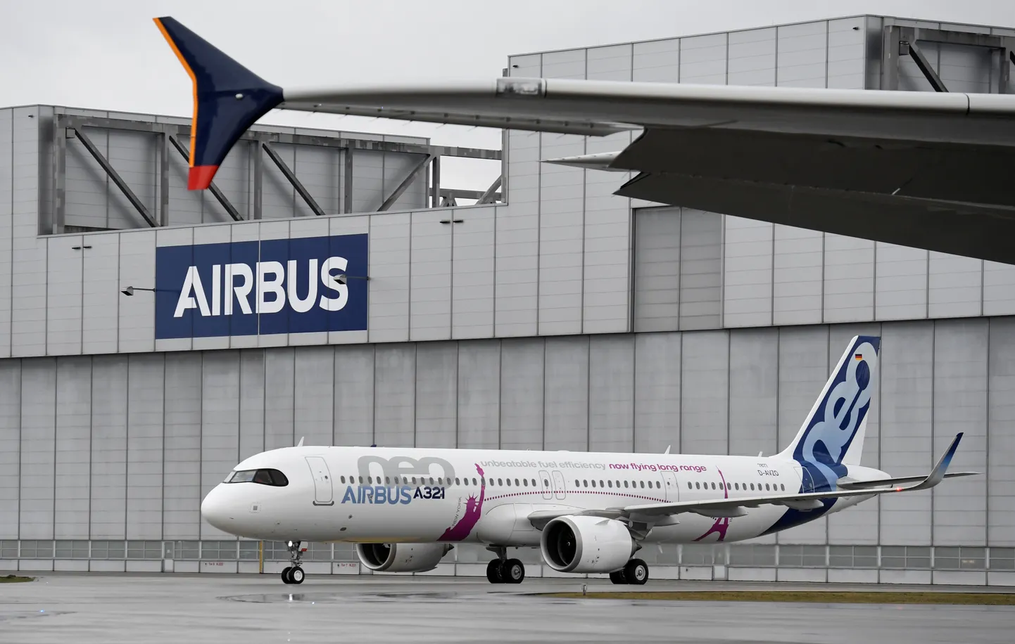 Airbus A321LR.