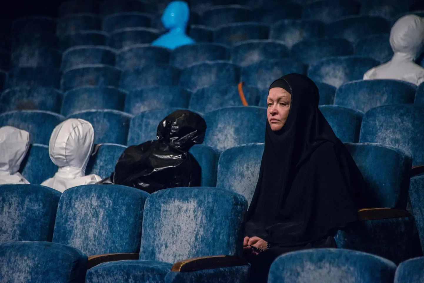 Ivan I. Tverdovski film «Konverents», peaosalist kehastab suurepäraselt Natalja Pavlenkova.