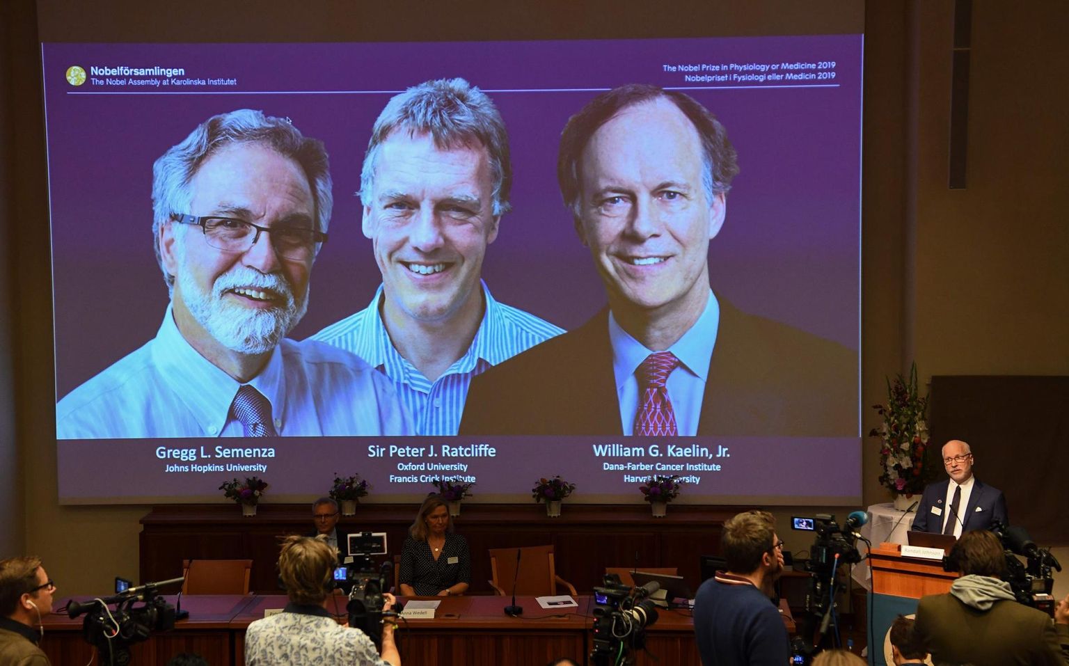 Tänavuse Nobeli meditsiiniauhinna laureaadid (vasakult paremale): Gregg L. Semenza, Peter J. Ratcliffe ja William G. Kaelin.