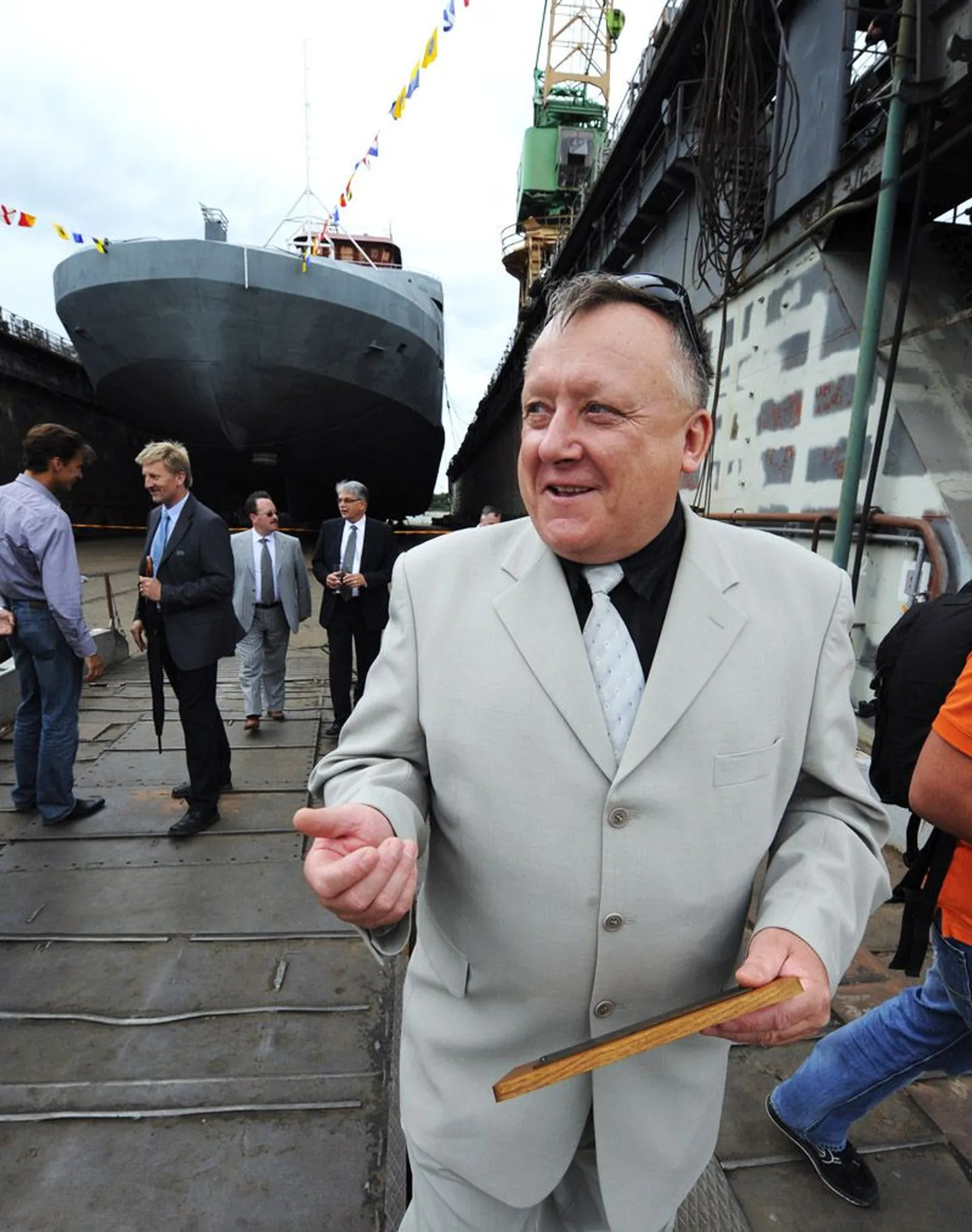 Vjatšeslav Leedo Klaipeda laevatehast külastamas.
