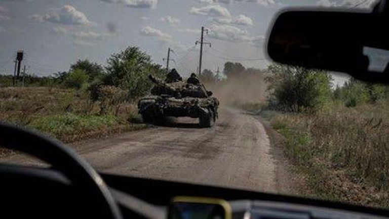 В конце августа бойцы ВСУ освободили поселок Работино в Запорожье и начали наступать в сторону Токмака, до которого оставалось 20 км