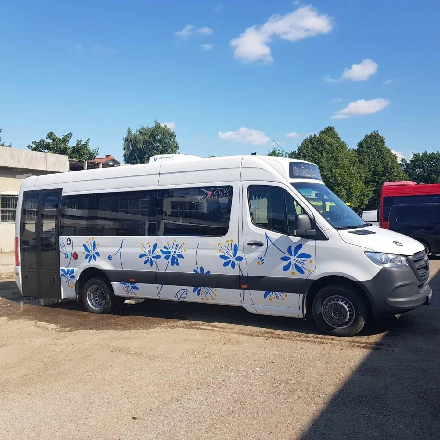 Bussilliin 42-4 alates 1. aprillist Pärnu bussijaamast Mai koolini edasi ei sõida.
