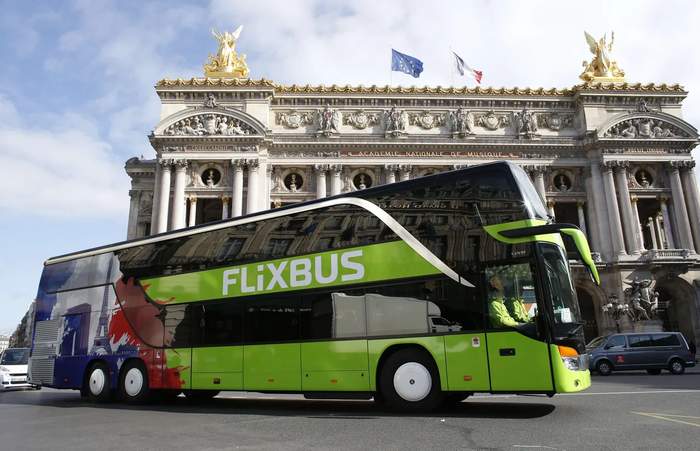 Saksamaa bussifirma Flixbus Pariisis.