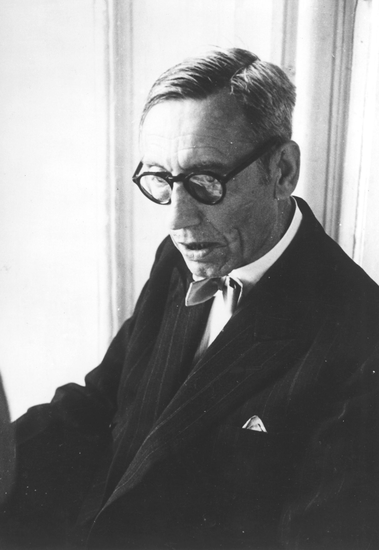 Werner Bergengruen, foto aastast 1951.