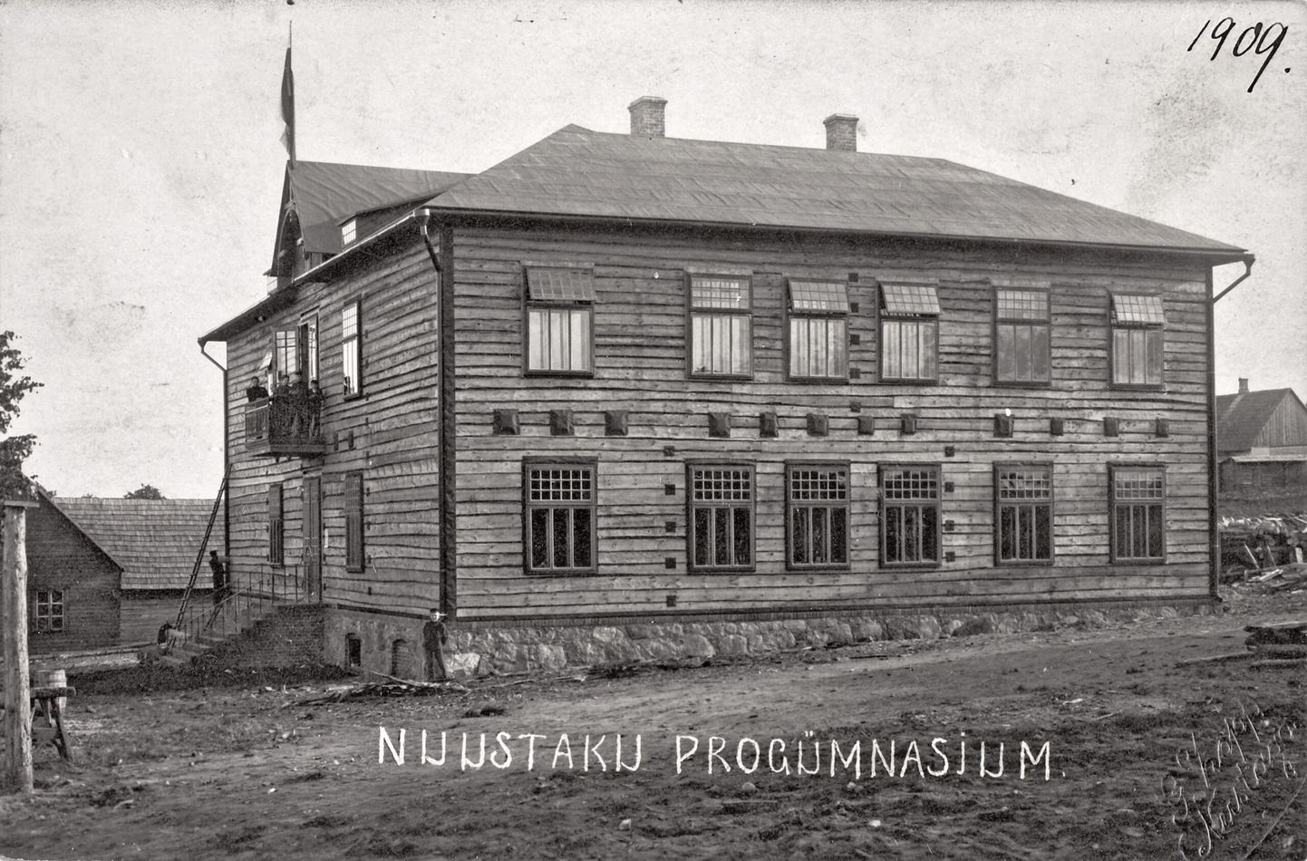 Nuustaku progümnaasium, 1909.