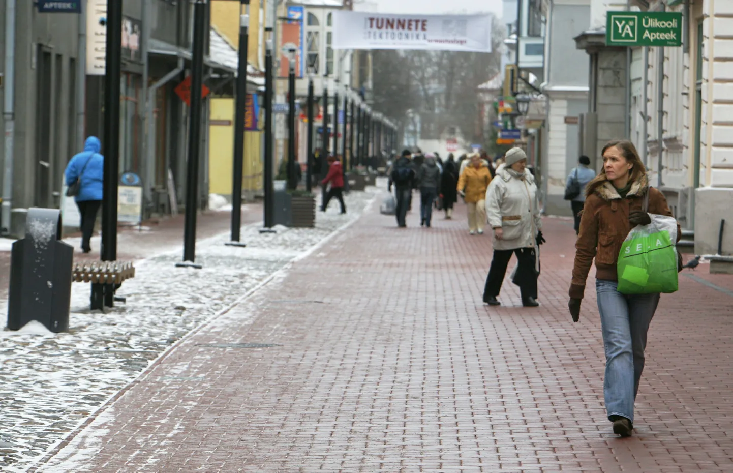 Rüüti tänaval avati Domus Kinnisvara Pärnu kontor.