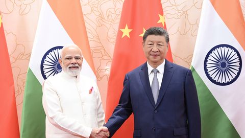 Modi ja Xi kinnitasid soovi piiritüli lahendada