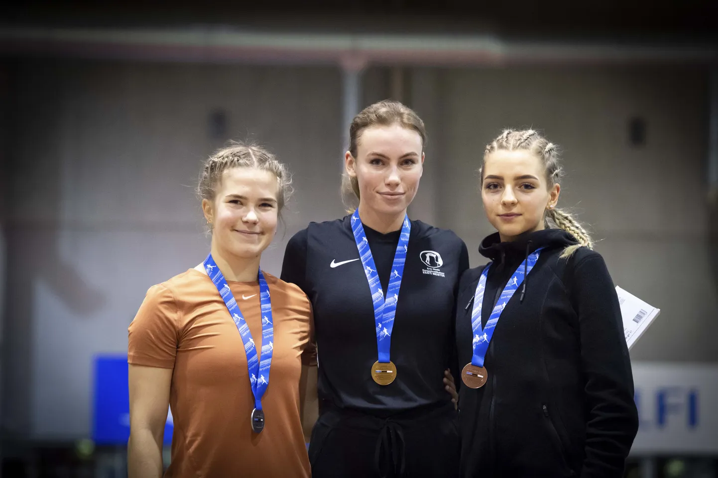 U20 neidude esikolmik