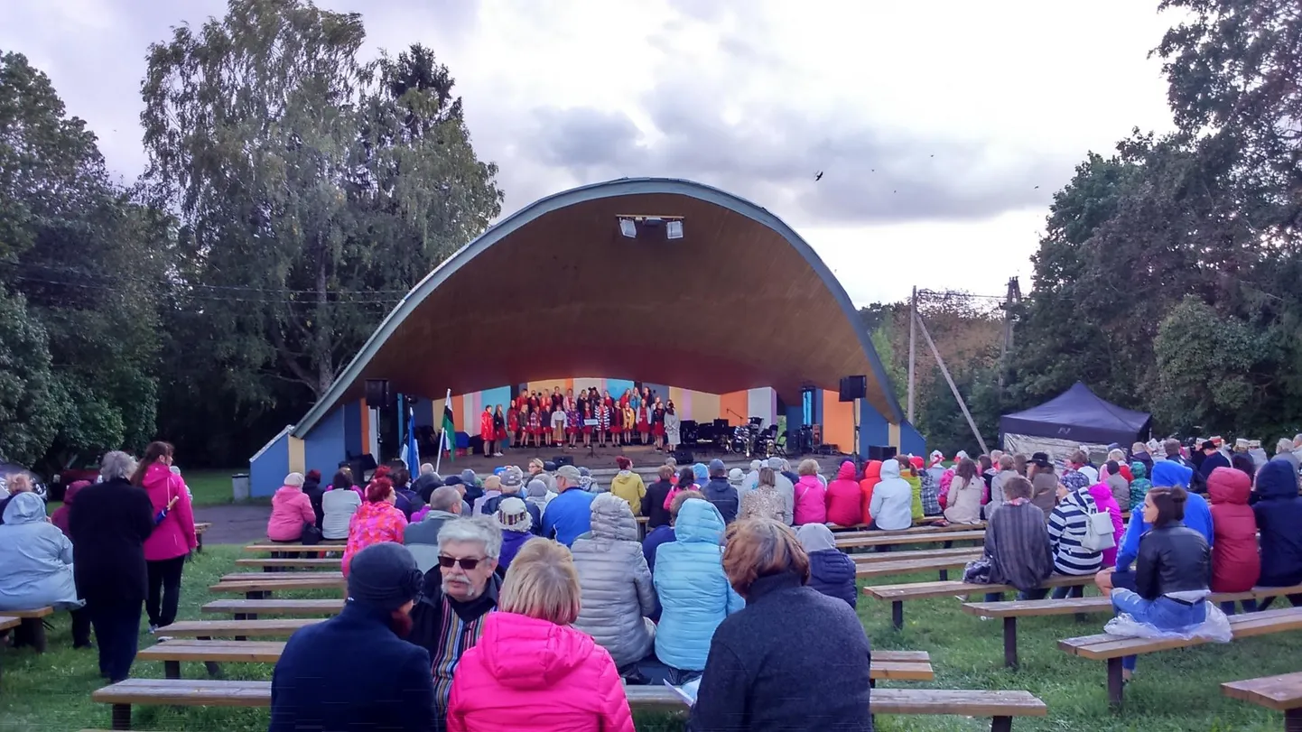 Eelmisel aastal tähistati Kadrina laululava 40. sünnipäeva.