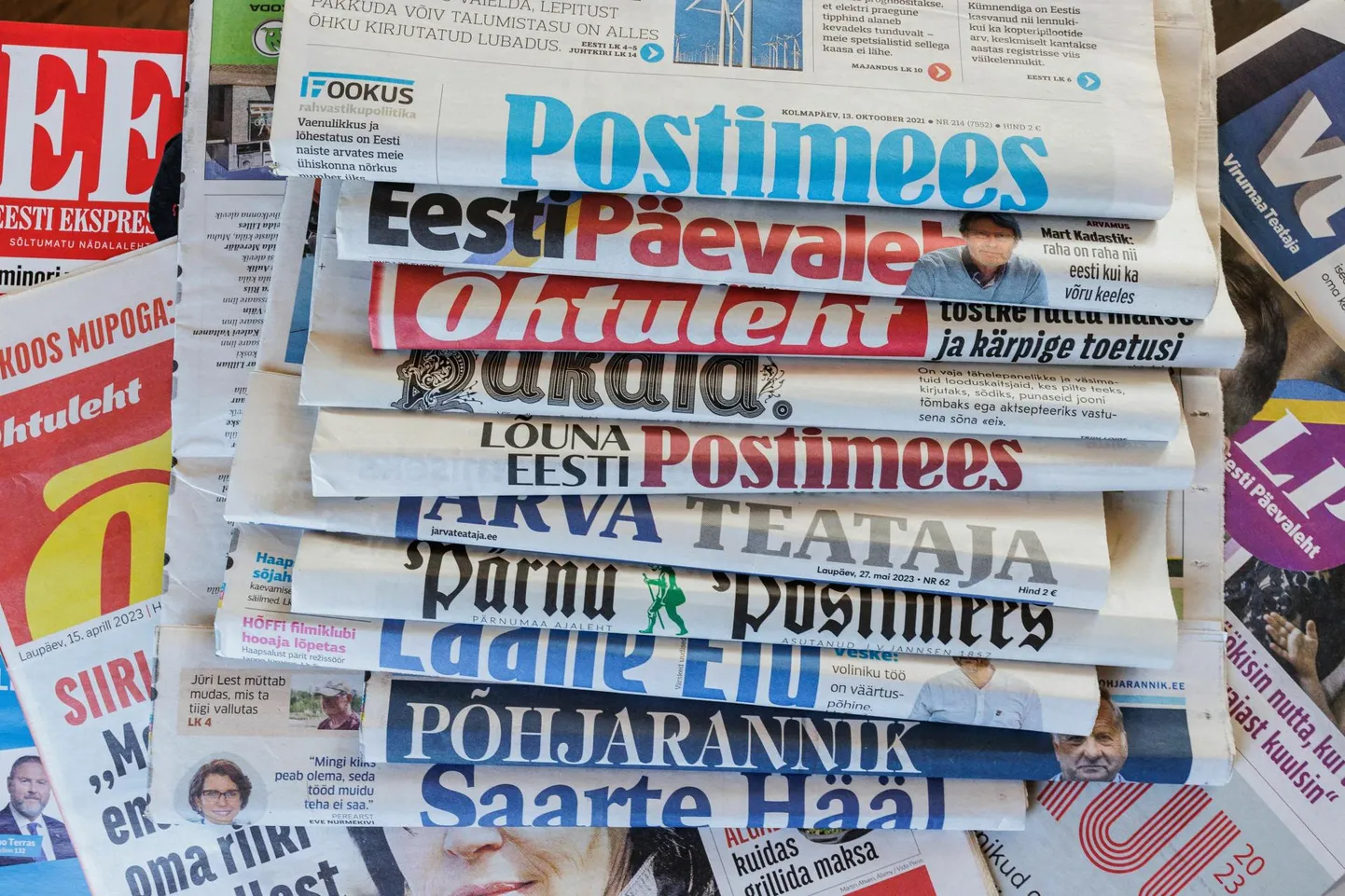 Paberlehtedele jääb edaspidi pikemate analüüsivate lugude avaldamine, arvamused ja arutelud.