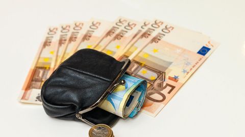 Lätis tegi keskmine palk kiire kasvu. Kas lõunanaabrid jõuavad eestlastele järele?