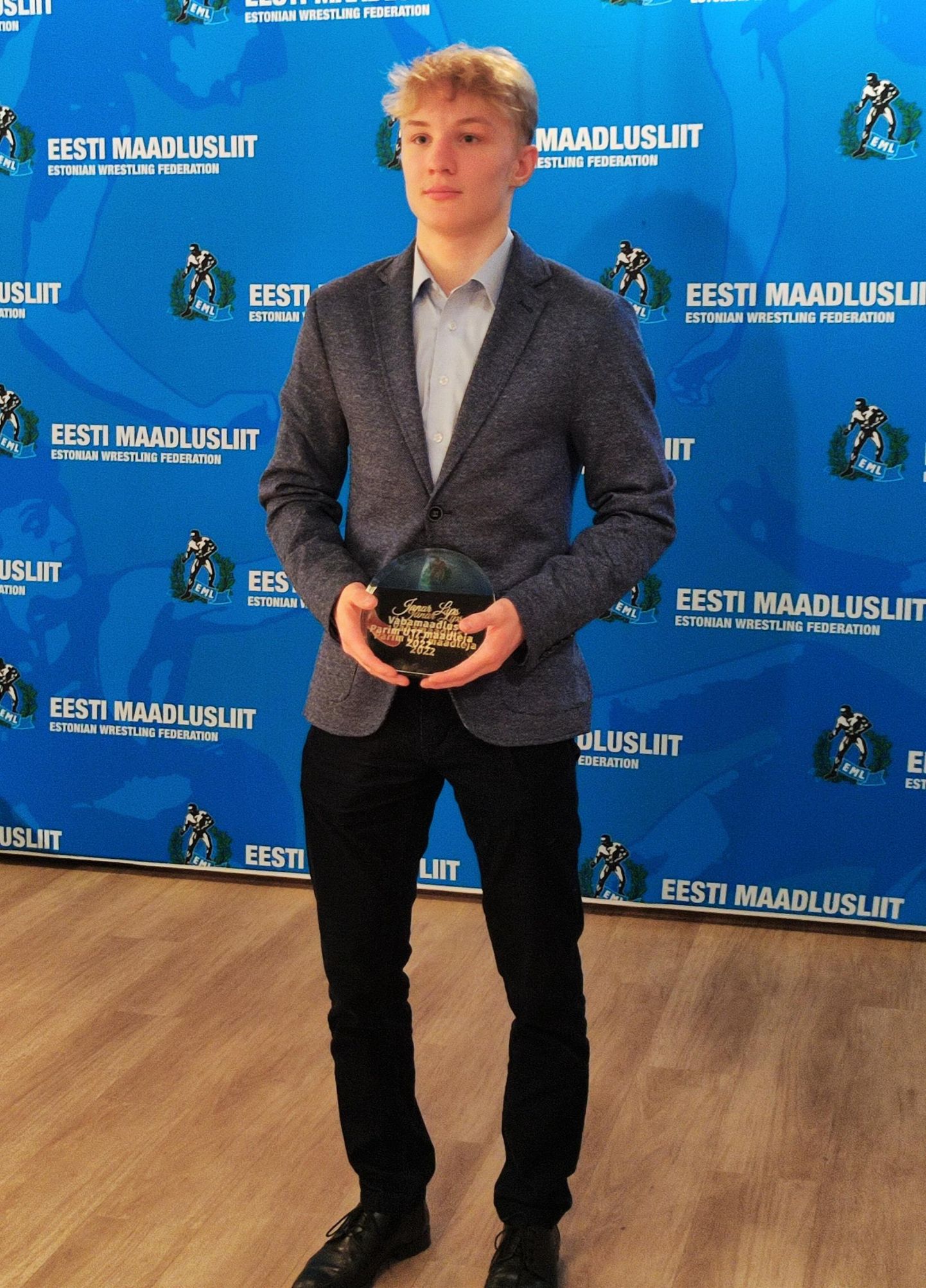 Viljandi spordikoolis treeniv Tuleviku klubi kasvandik Janar Lips valiti Eesti parimaks U-17 vanuseklassi vabamaadluses.