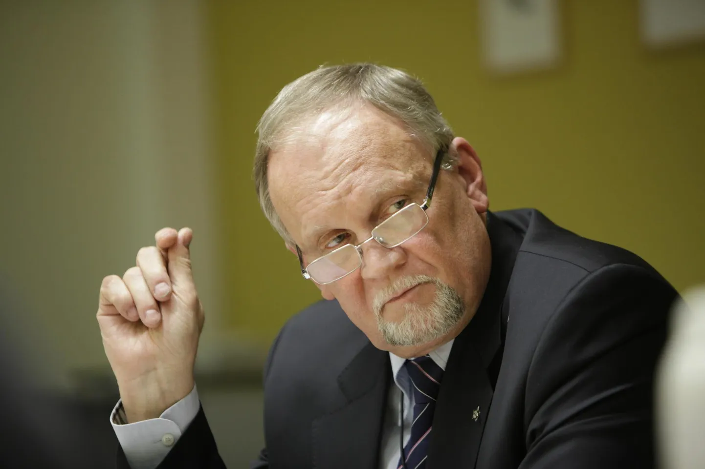 Kalev Kallo oli mitme riigikogu koosseisu liige ja pääses sinna alati kompensatsioonimandaadiga.