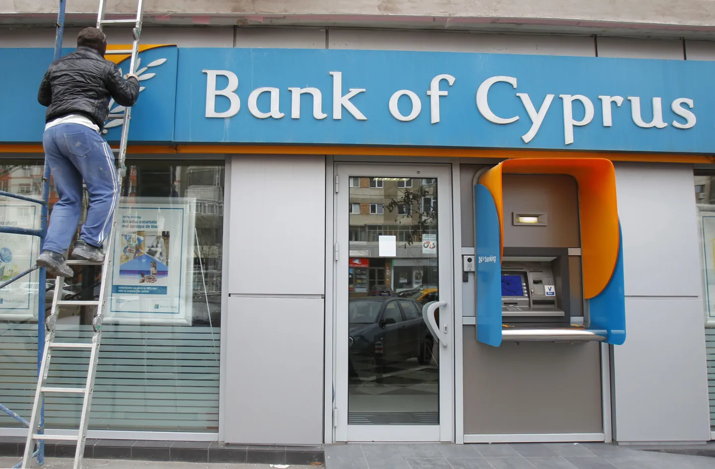 Küprose pankade avamine lükati edasi.