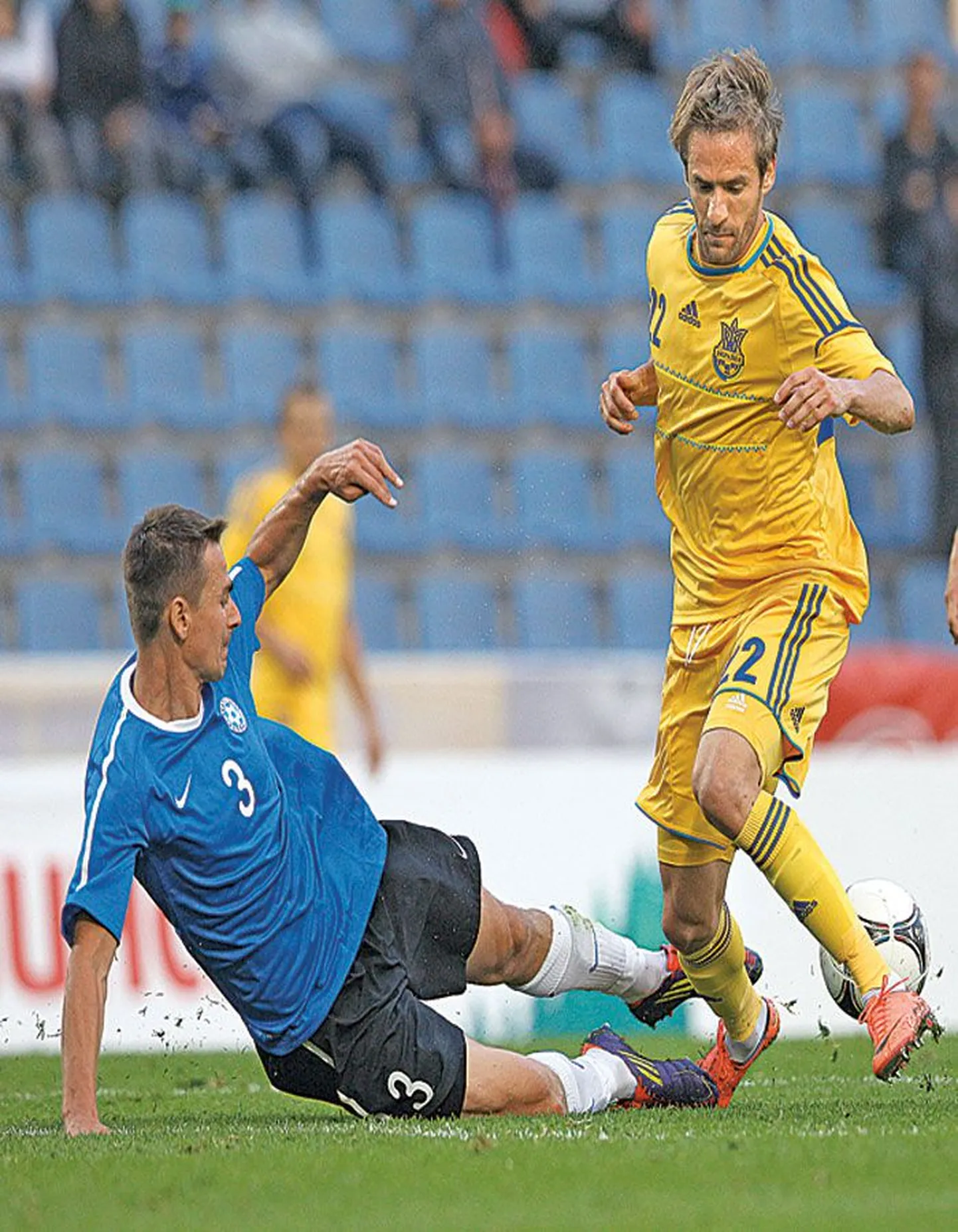 В последний раз центральный защитник Андрей Степанов (3-й номер) выходил на поле в составе национальной сборной в матче с командой Украины в мае прошлого года.