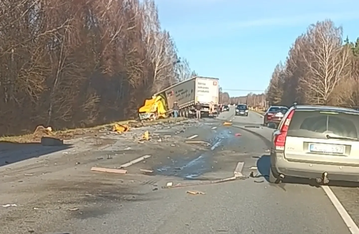 Õnnetuses sai kannatada kolm inimest.
