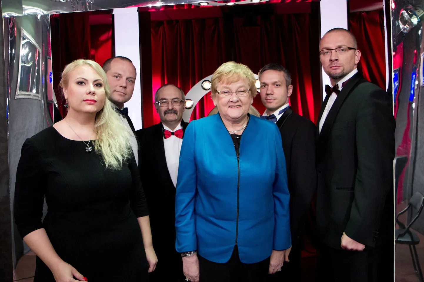 «Mis? Kus? Millal?». Riigikogu liikme Andrei Korobeiniku võistkond, kuhu kuuluvad Riigikogu esimees Ene Ergma, uuriv ajakirjanik Janar Filippov, meelelahutaja Arlet Palmiste, finantsist Valeria Müürsepp ja anestesioloog Boris Gabovitš