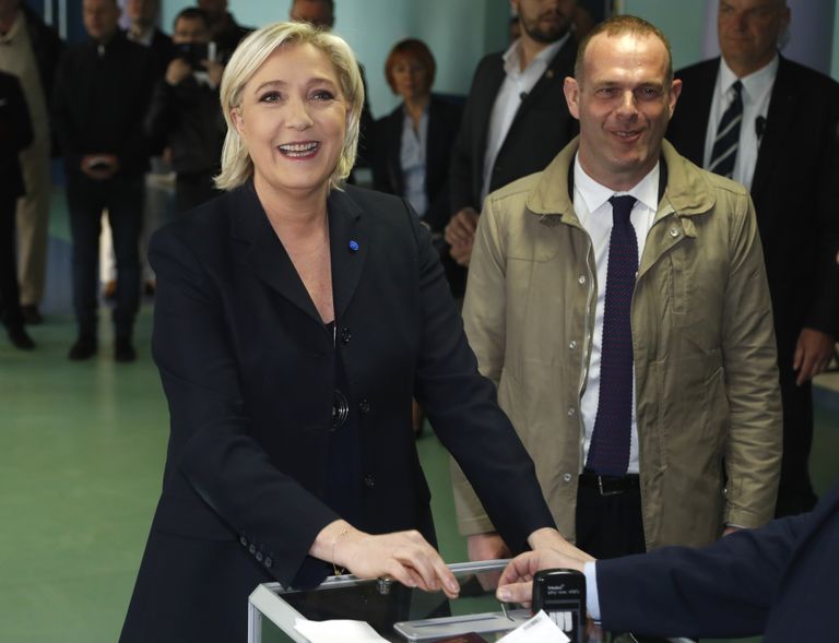 Marine Le Pen ja Louis Aliot / FRANK AUGSTEIN/AP/Scanpix