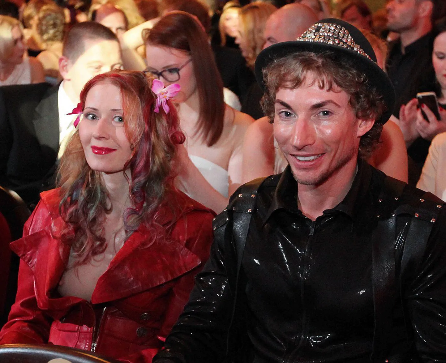 Kroonika Meelelahutusauhindade gala 2014
Strippar-Marco ja Fideelia
