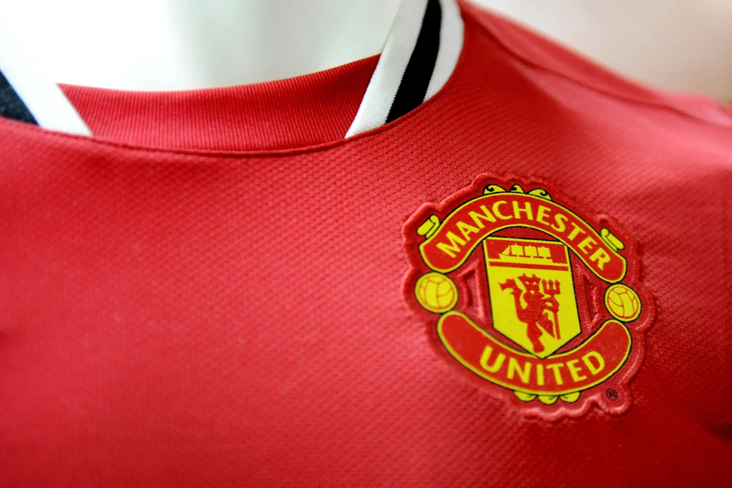 Manchester Unitedi logoga särl Singapuri poes.