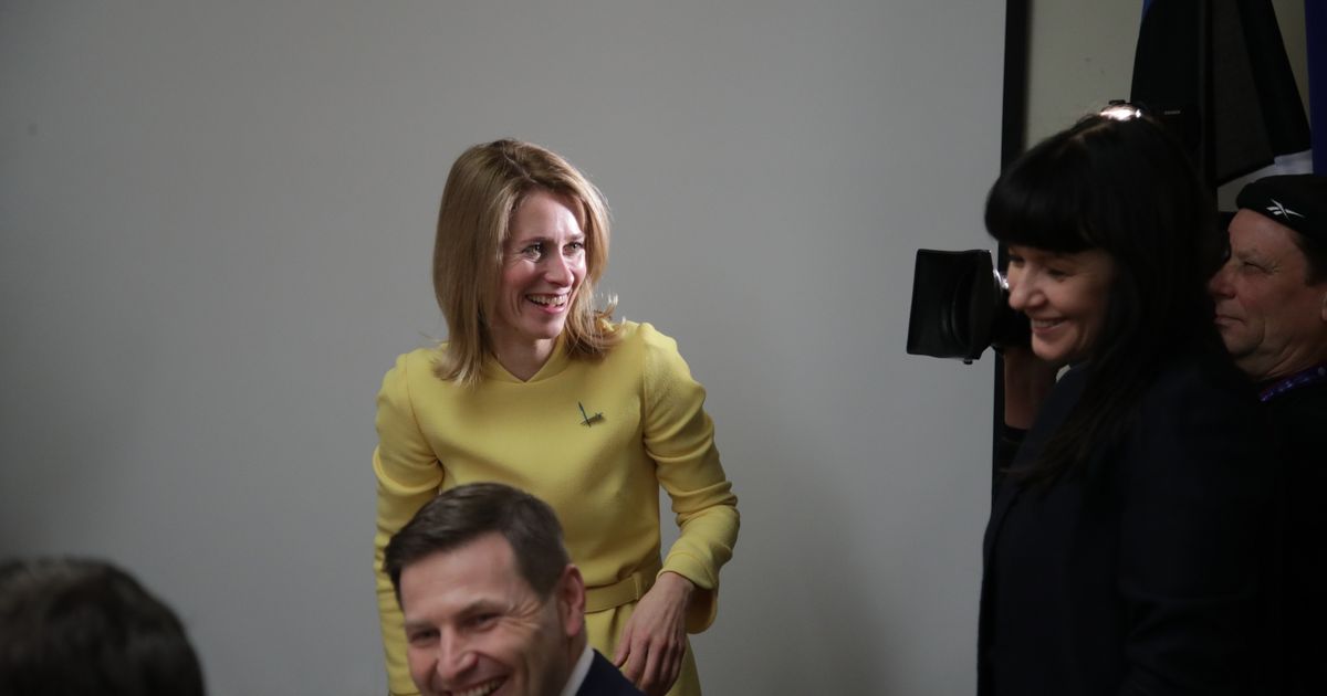 Fotod: ei mingit puhkust, Reformierakond kogunes koosolekule