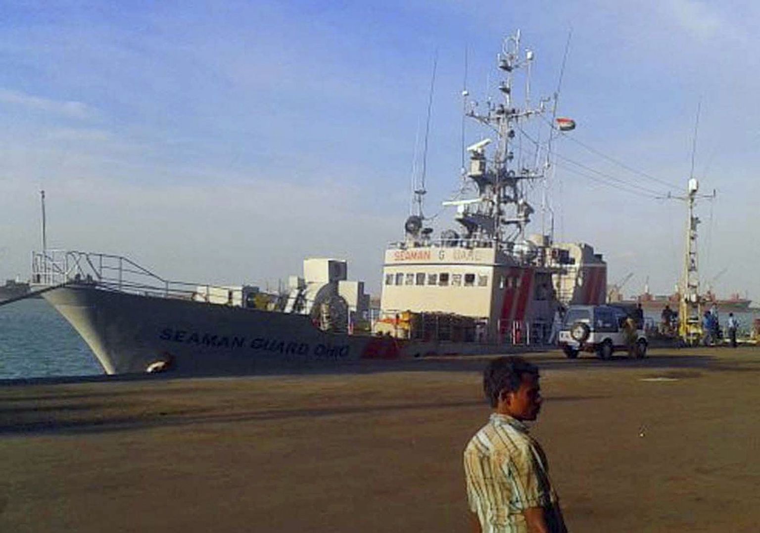 Piraaditõrjefirmale Advanfort, kelle jaoks töötasid eestlastest laevakaitsjad, kuuluv alus Seaman Guard Ohio on arestitud ja seisab Indias kai ääres.