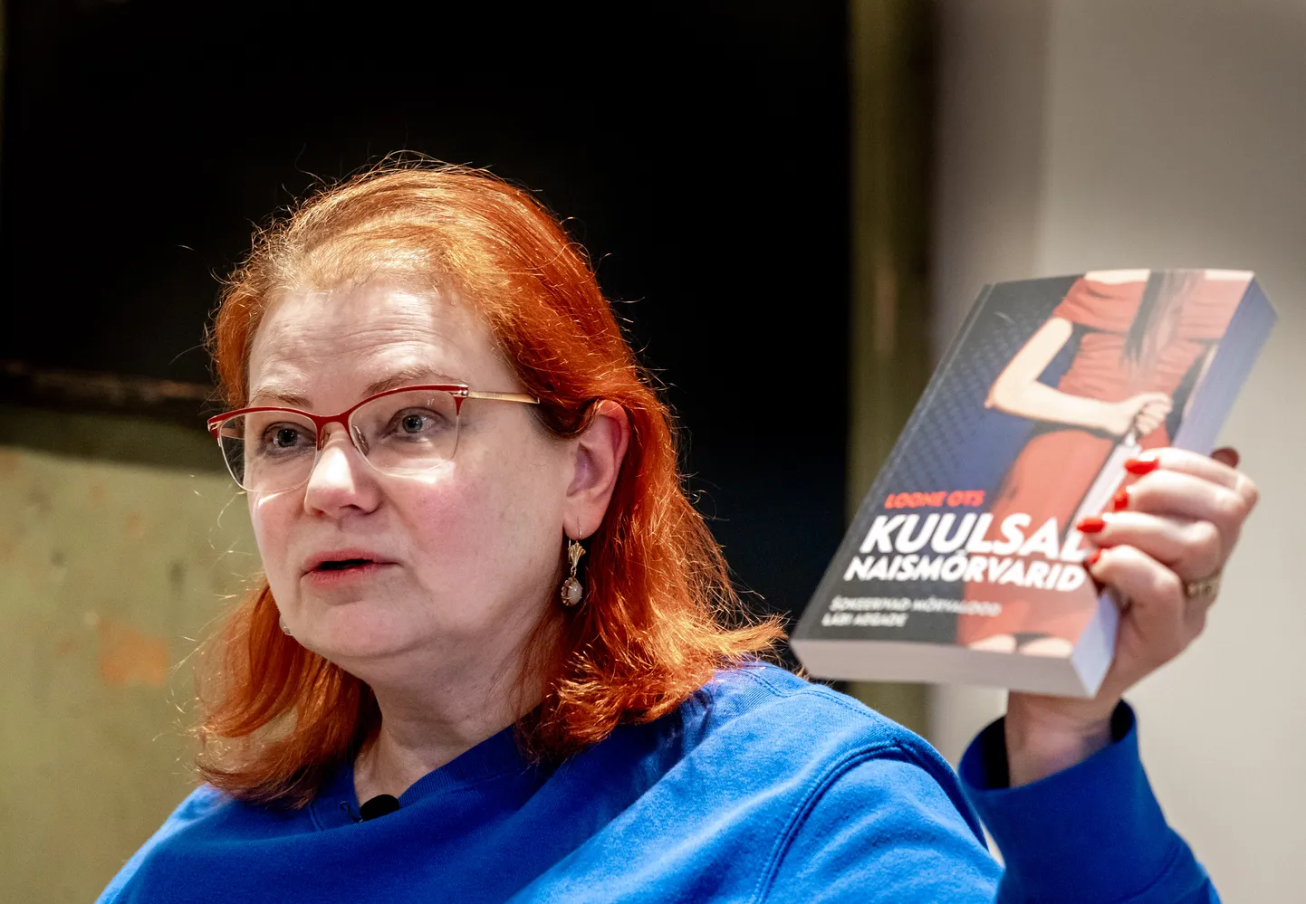Loone Ots raamatuga «Kuulsad naismõrvarid».