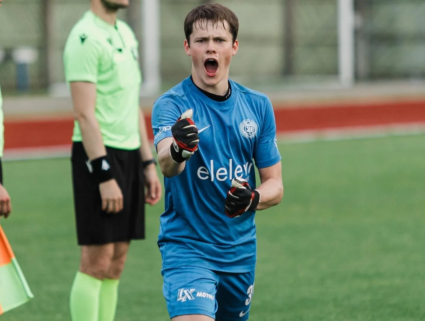 Kolmapäevases esiliiga B kohtumises teenis Viljandi Tulevik 3:1 võidu Narva Trans U21 meeskonna üle. Fotol on väravavaht Daniel George Brereton.