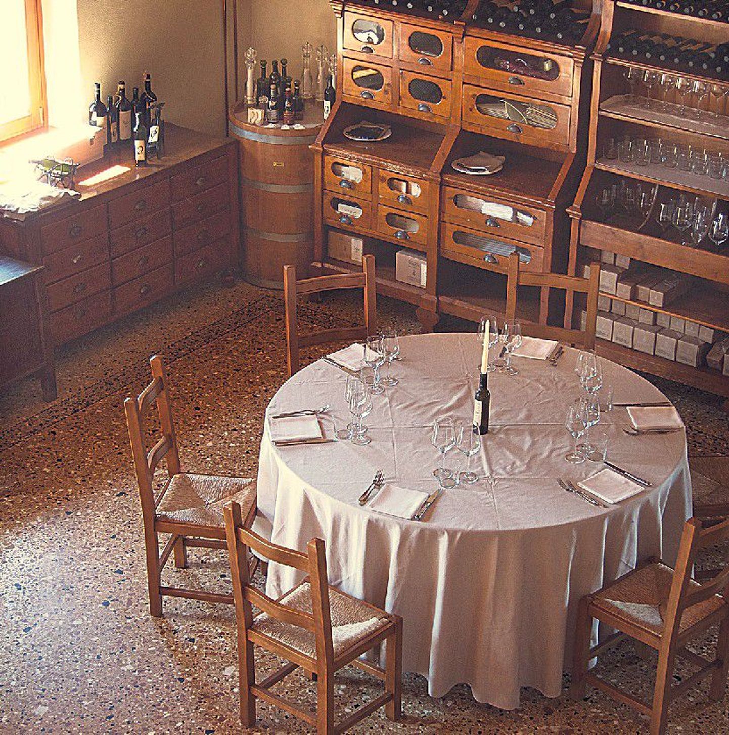 Mõnus ja külalislahke koht: Buglioni restorani kohtab passib öelda ka «Väga Valpolicella».