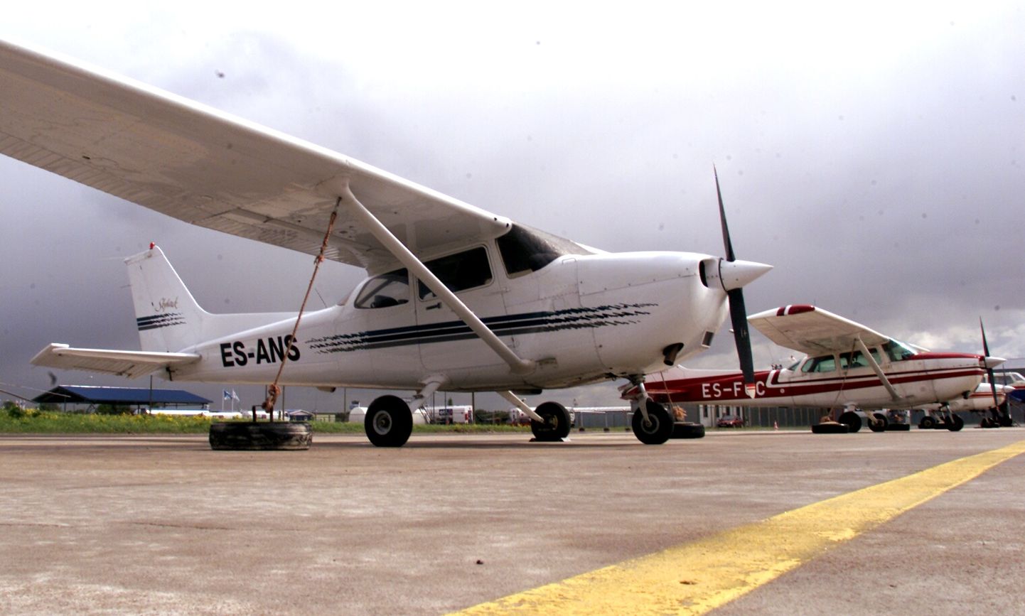 Väikelennuk Cessna 172. Foto on illustreeriv.