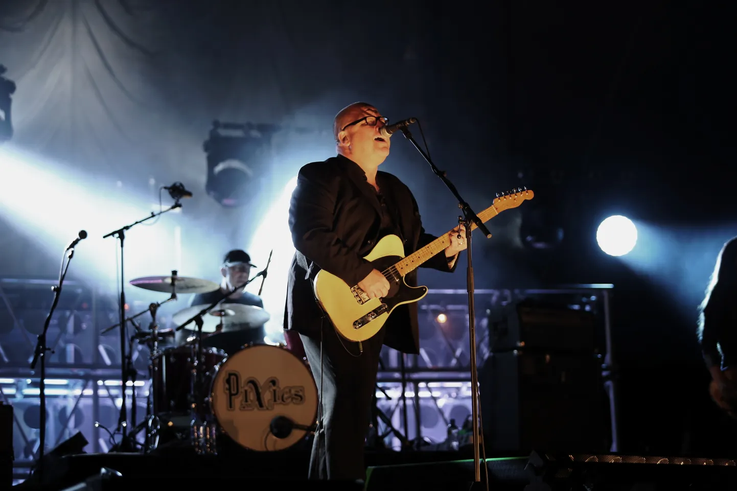 Grupa "Pixies" uzstājās Positivus festivāla Salacgrīvā.