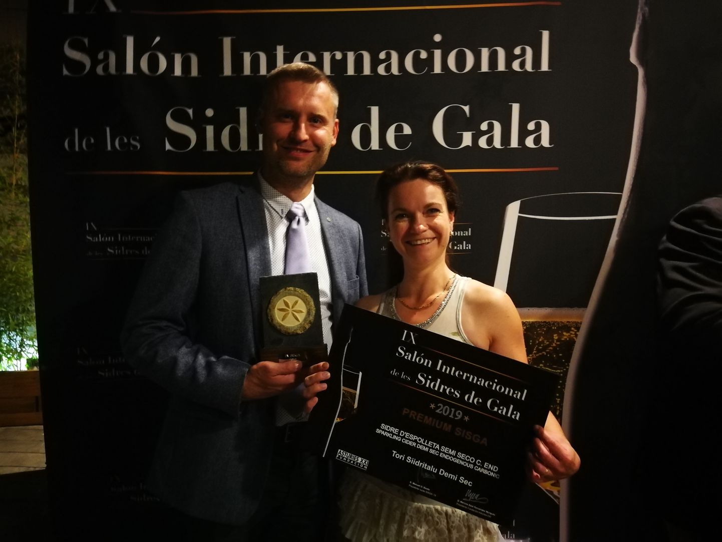 Tori Siidritalu poolkuiv õunasiider Demi Sec sai Astuurias toimunud Salón Internacional de les Sidres de Gala´l oma kategoorias kuldmedali.