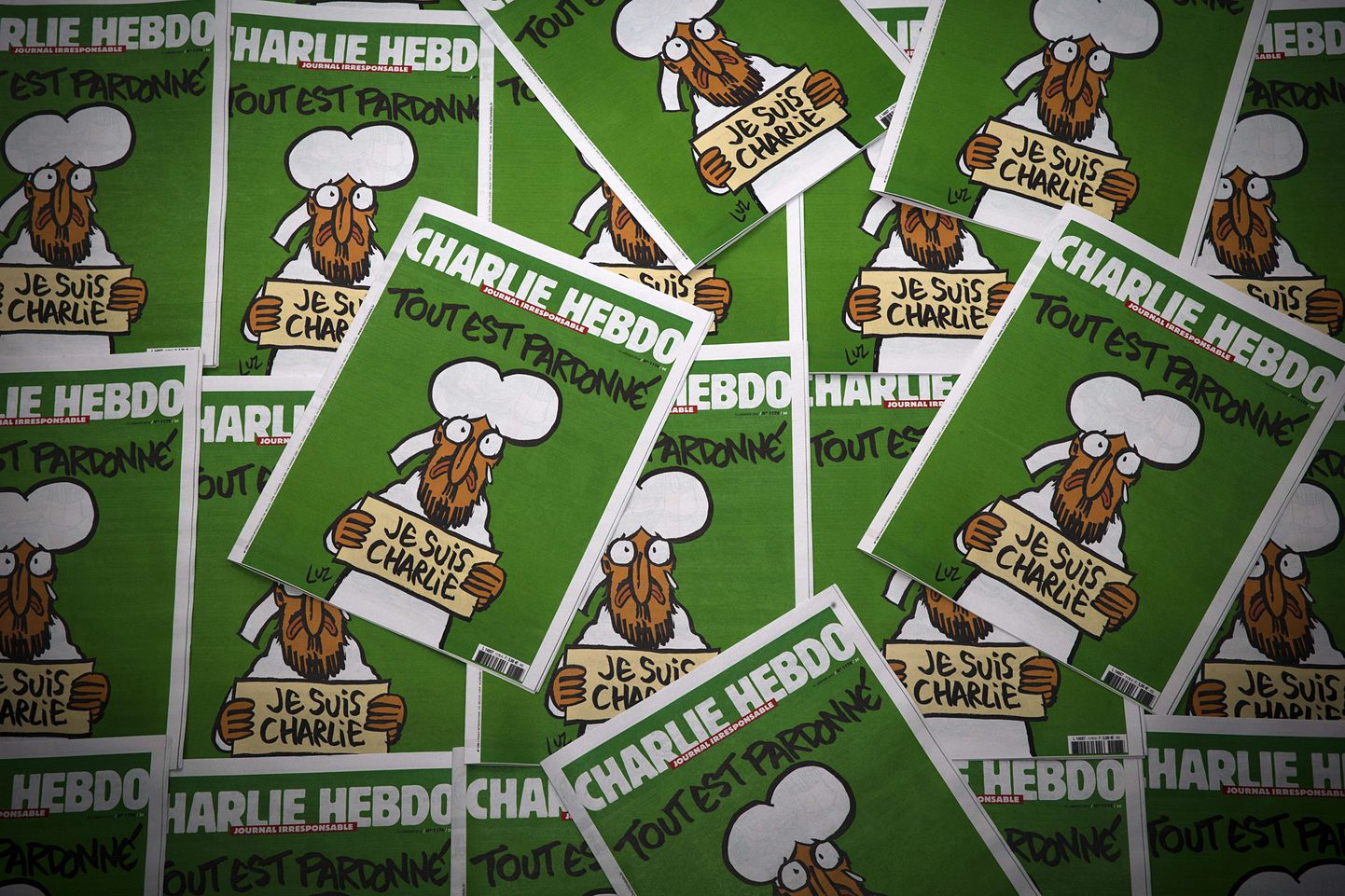 Первый после нападения на редакцию выпуск Charlie Hebdo, вышедший пятимиллионным тиражом.