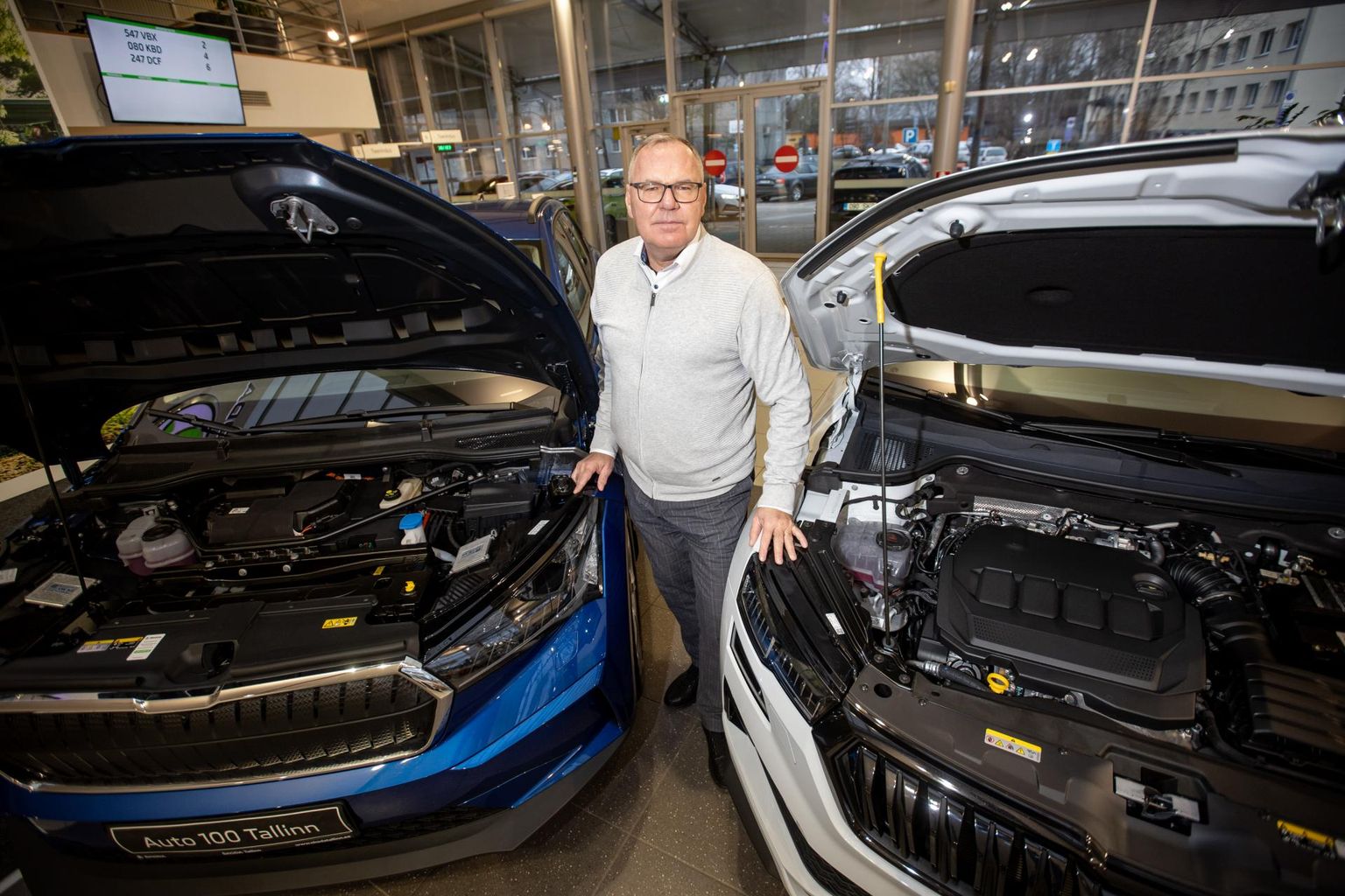 Škoda Tallinna esinduse tegevjuht Toomas Kuusk nendib, et Eestis on elektriautode defitsiit ja maha müüakse kõik, mis siia saabub.