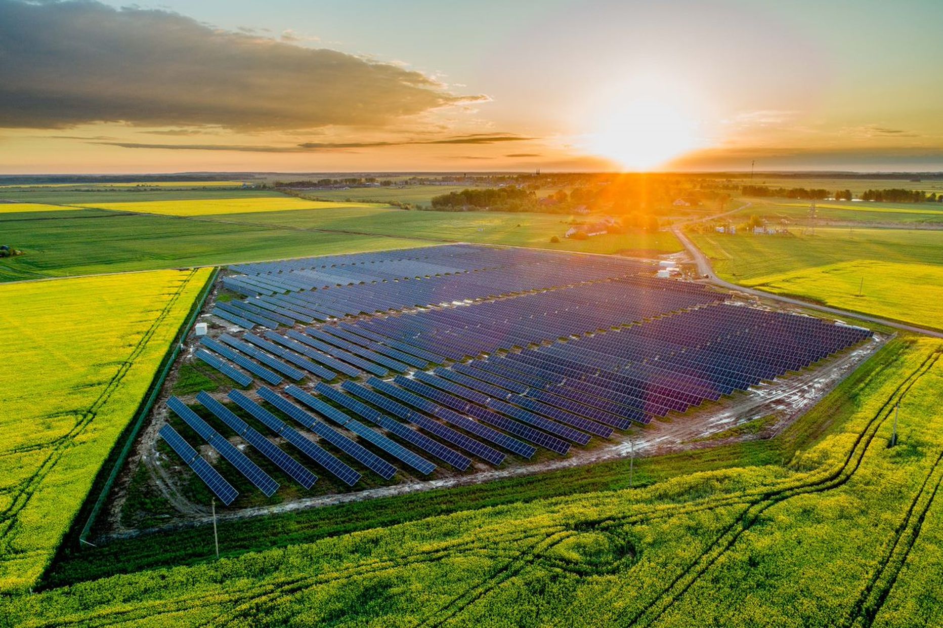 “Green Genius” izbūvētā saules elektrostacija Lietuvā