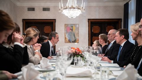 GALERII ⟩ President Karis ja Kreeka peaminister rääkisid tööõhtusöögil ka rallist ja korvpallist