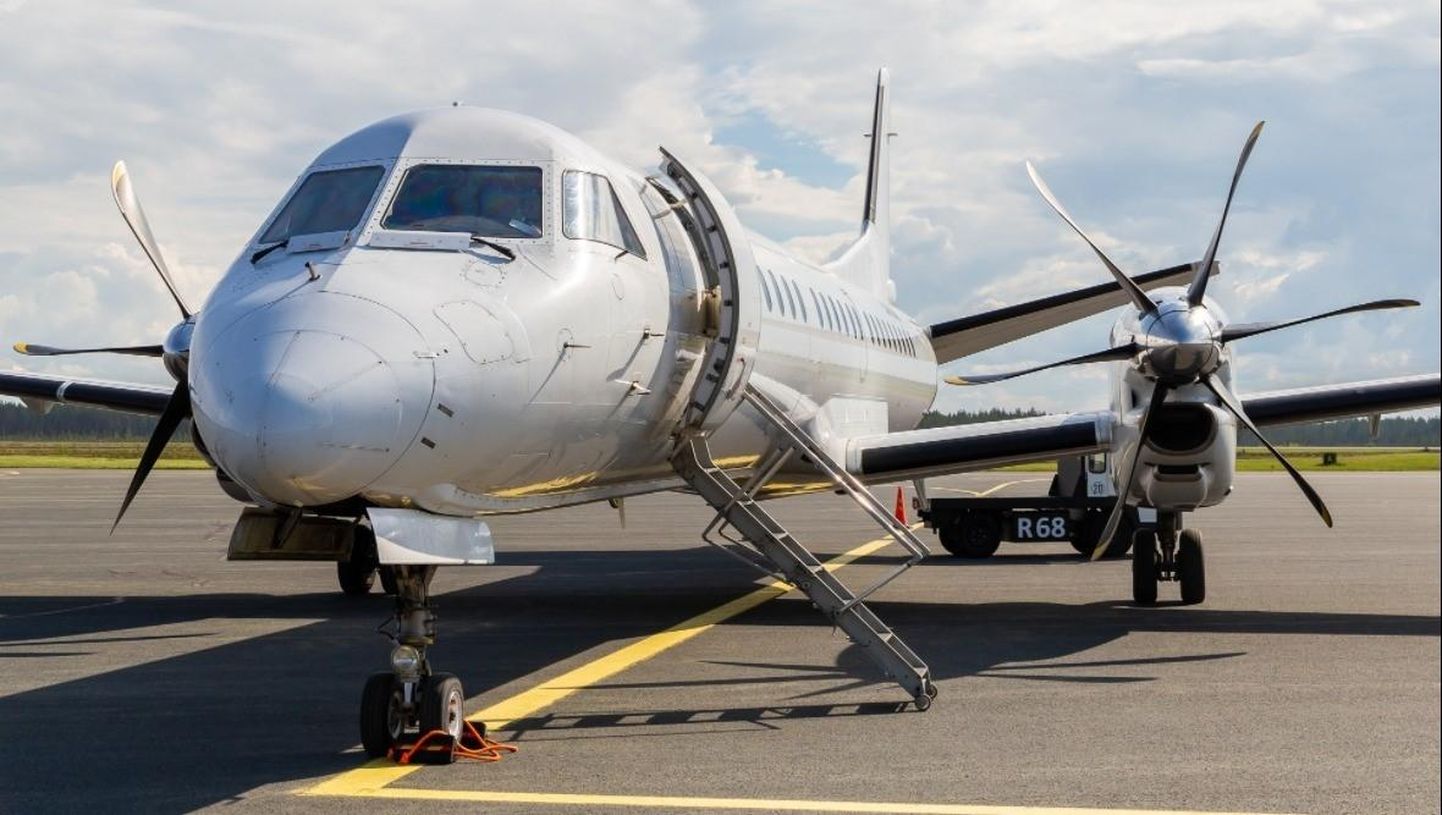 Mullu ja tunamullu lendas Pärnu ja Helsingi vahel suvekuudel kaks korda nädalas NyxAiri 50kohaline Saab 2000,
