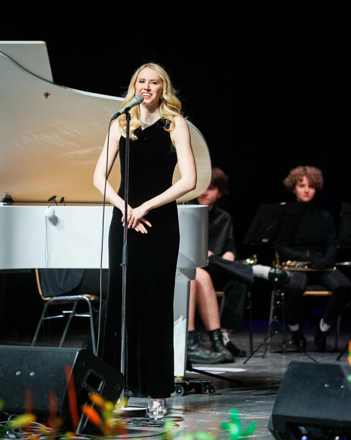 Rita Ray astub üles Rakvere teatri laval.