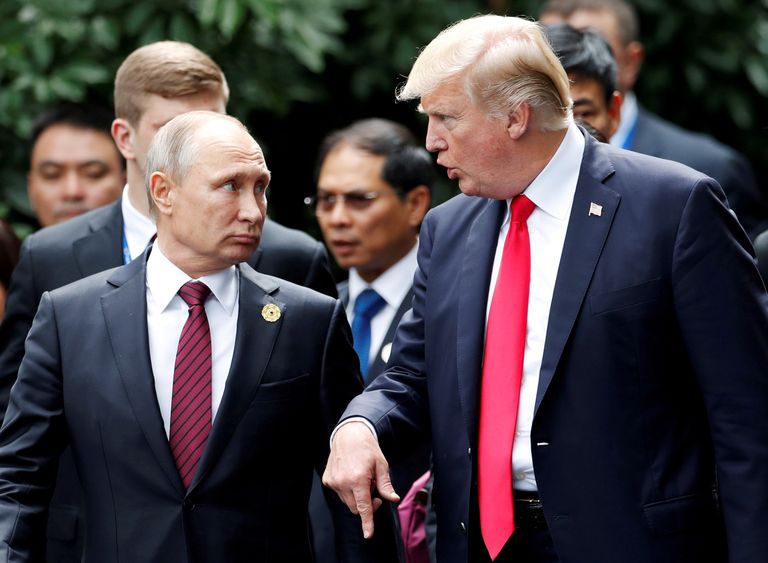 Путин и Трамп в 2017 году.