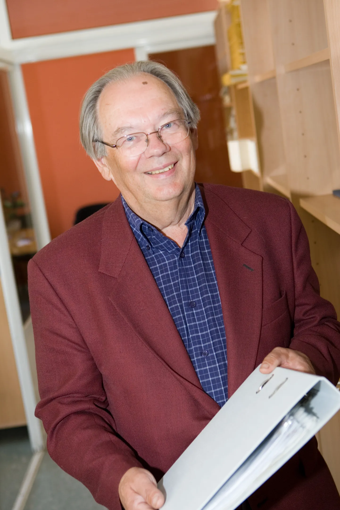 Väino Puura aastal 2006.