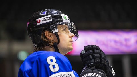 Эстонский хоккеист помог "Северстали" обыграть "Салават Юлаев" в матче КХЛ