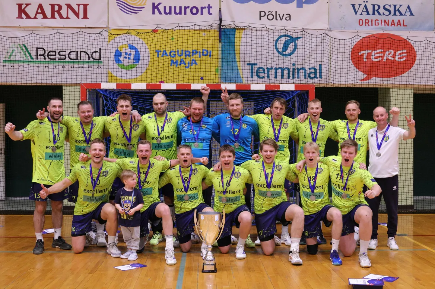Viljandi HC on Eesti meistrivõistluste hõbedane meeskond.