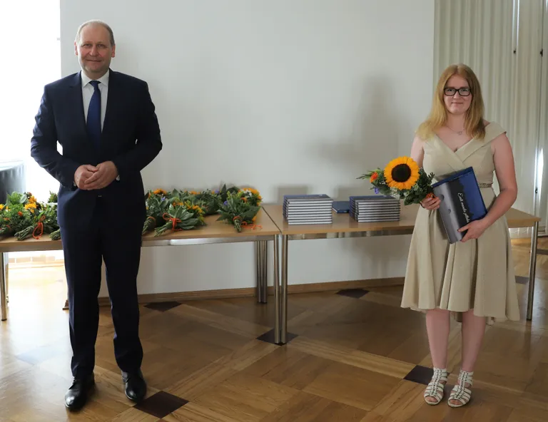 Marit Pudel ja maaeluminister Urmas Kruuse.