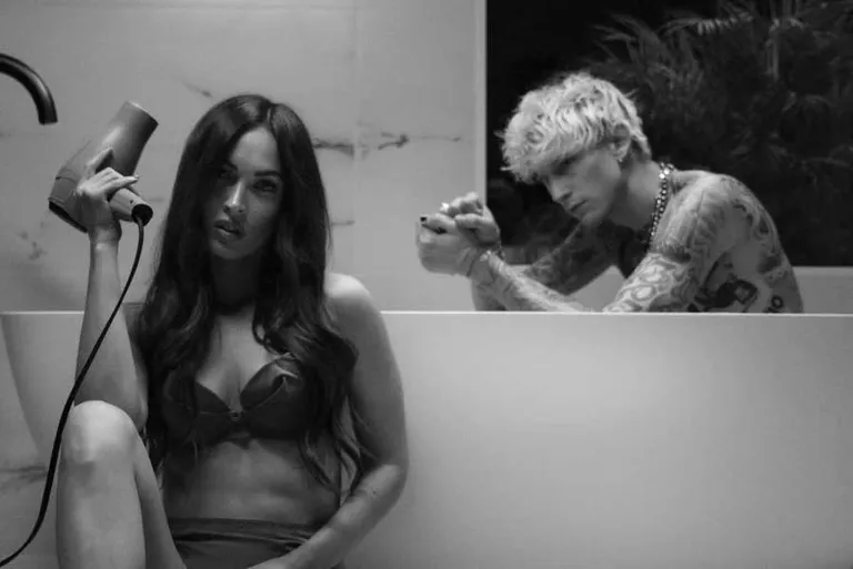 Megana Foksa un&nbsp;"Machine Gun Kelly"