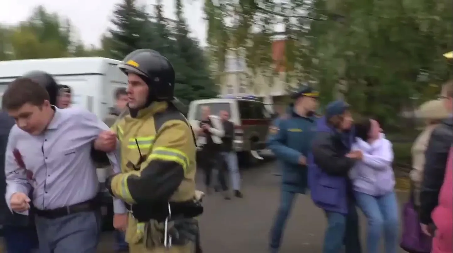 Последствия стрельбы в школе Ижевска