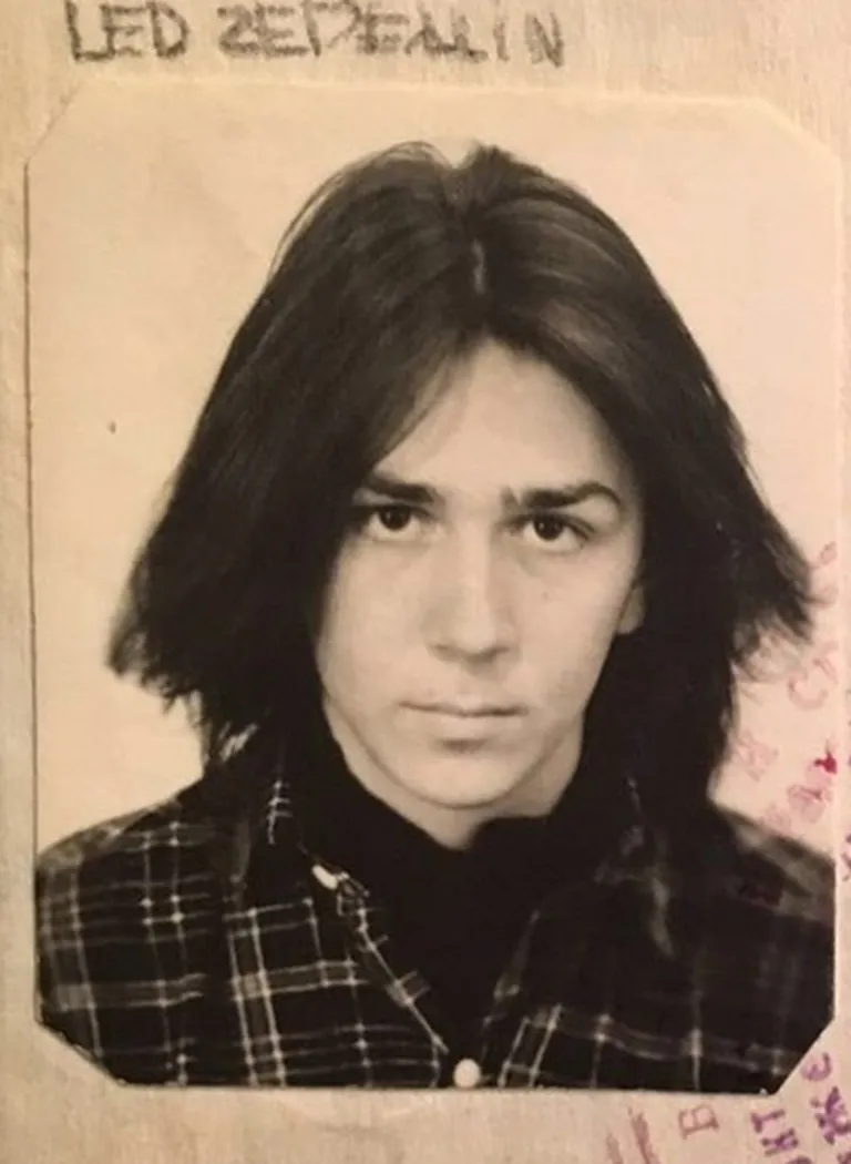Сергей Шнуров на выпускном.