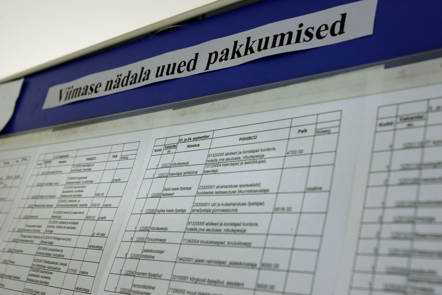 Pakkumised Eesti töötutele siinses tööturuametis.