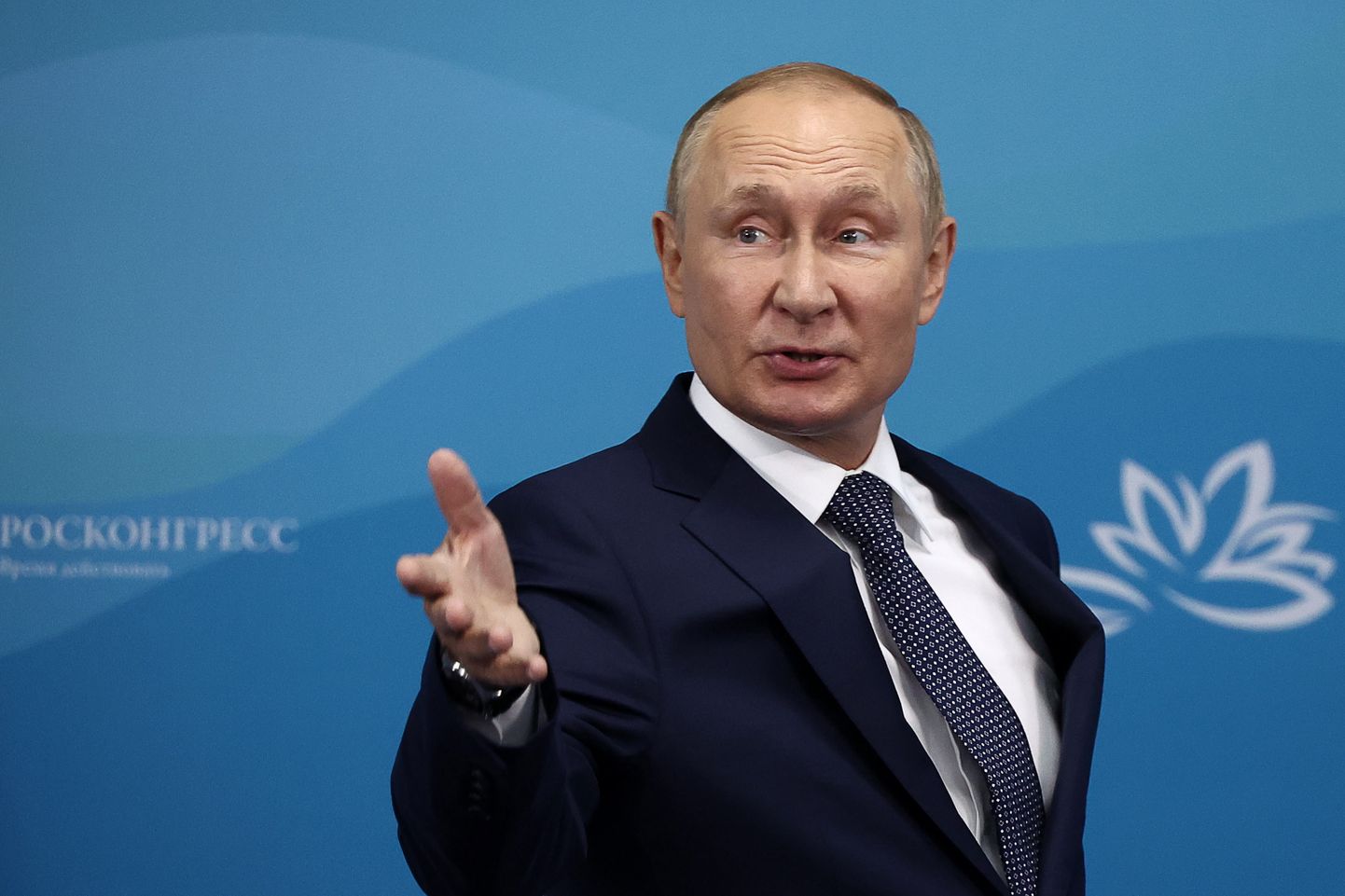 Venemaa president Vladimir Putin žestikuleerimas 7. septembril 2022 Vladivostokis Ida majandusfoorumil