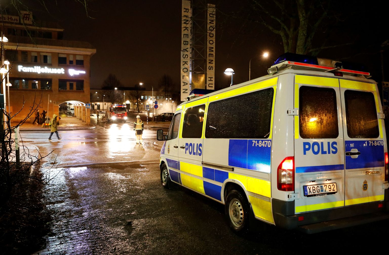 Politseiauto Rootsis. Pilt on illustreeriv.